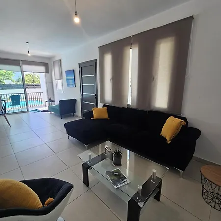 Trendy 38 Larnaca, Pyla 拉纳卡