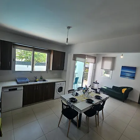 Trendy 38 Larnaca, Pyla 别墅