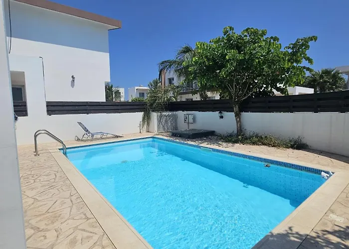 Trendy 38 Larnaca, Pyla Vila