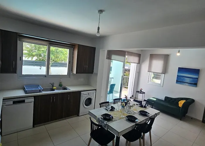 Trendy 38 Larnaca, Pyla Vila