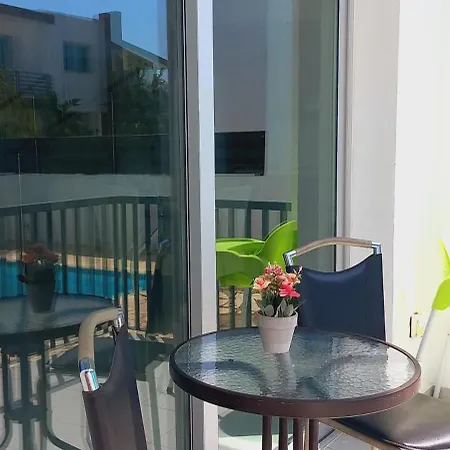 Vilă Trendy 38 Larnaca, Pyla